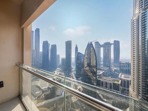 Velora Deluxe In Mall Apartment Dubai